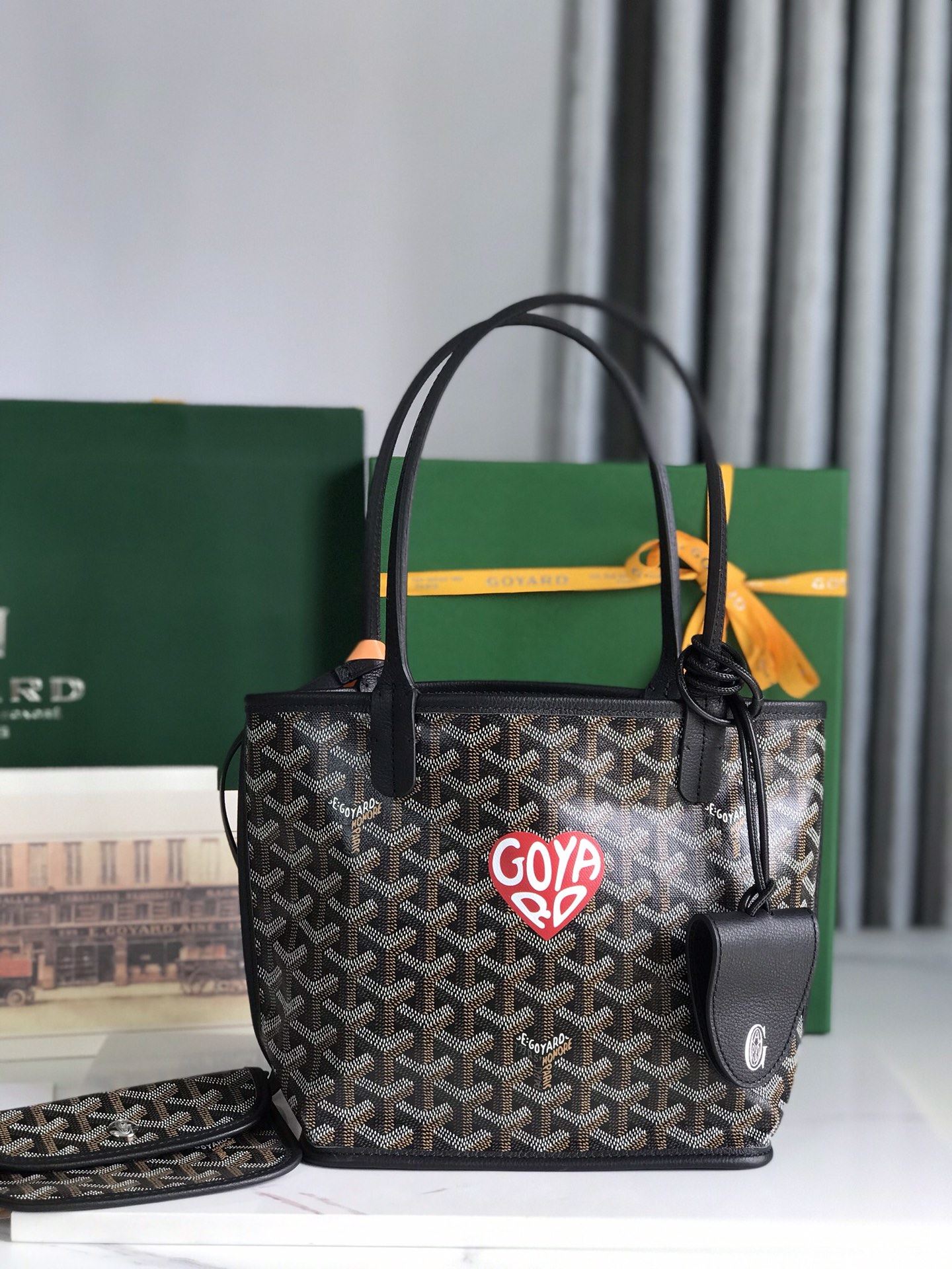 Goyard Shopping Bags